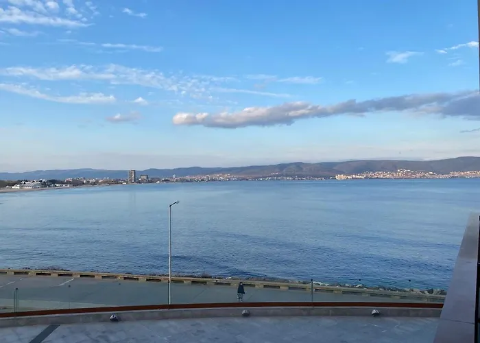 Paradiso B 208 Private Sea View *