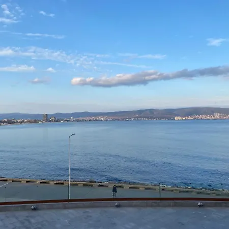 Paradiso B 208 Private Sea View *