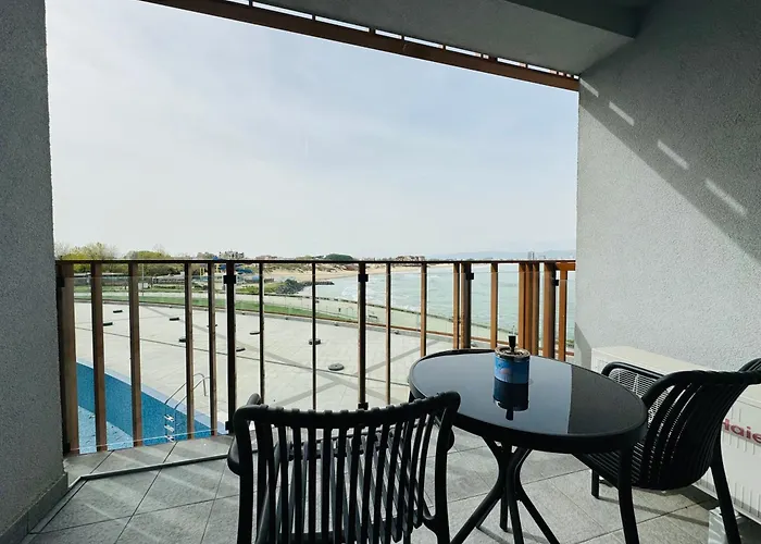 Paradiso B 208 Private Sea View